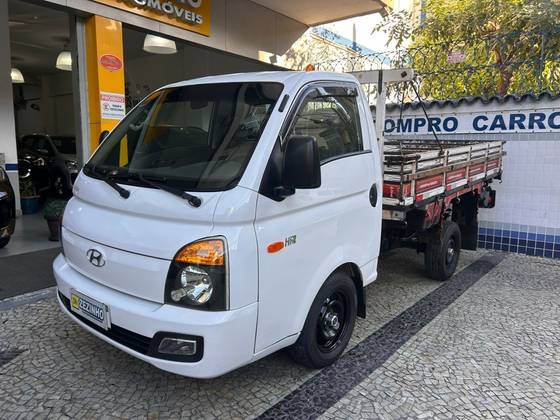 HYUNDAI HR 2.5 LONGO SEM CAÇAMBA 4X2 16V 130CV TURBO INTERCOOLER DIESEL 2P MANUAL
